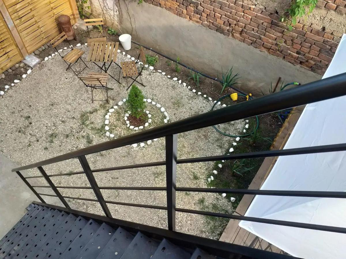 Entire Central House With Guest Rooms & Garden Софія Екстер'єр фото